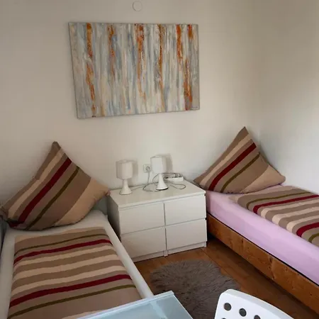Martin Garden 7 Pers Munich Suburb Quiet Appartamento *